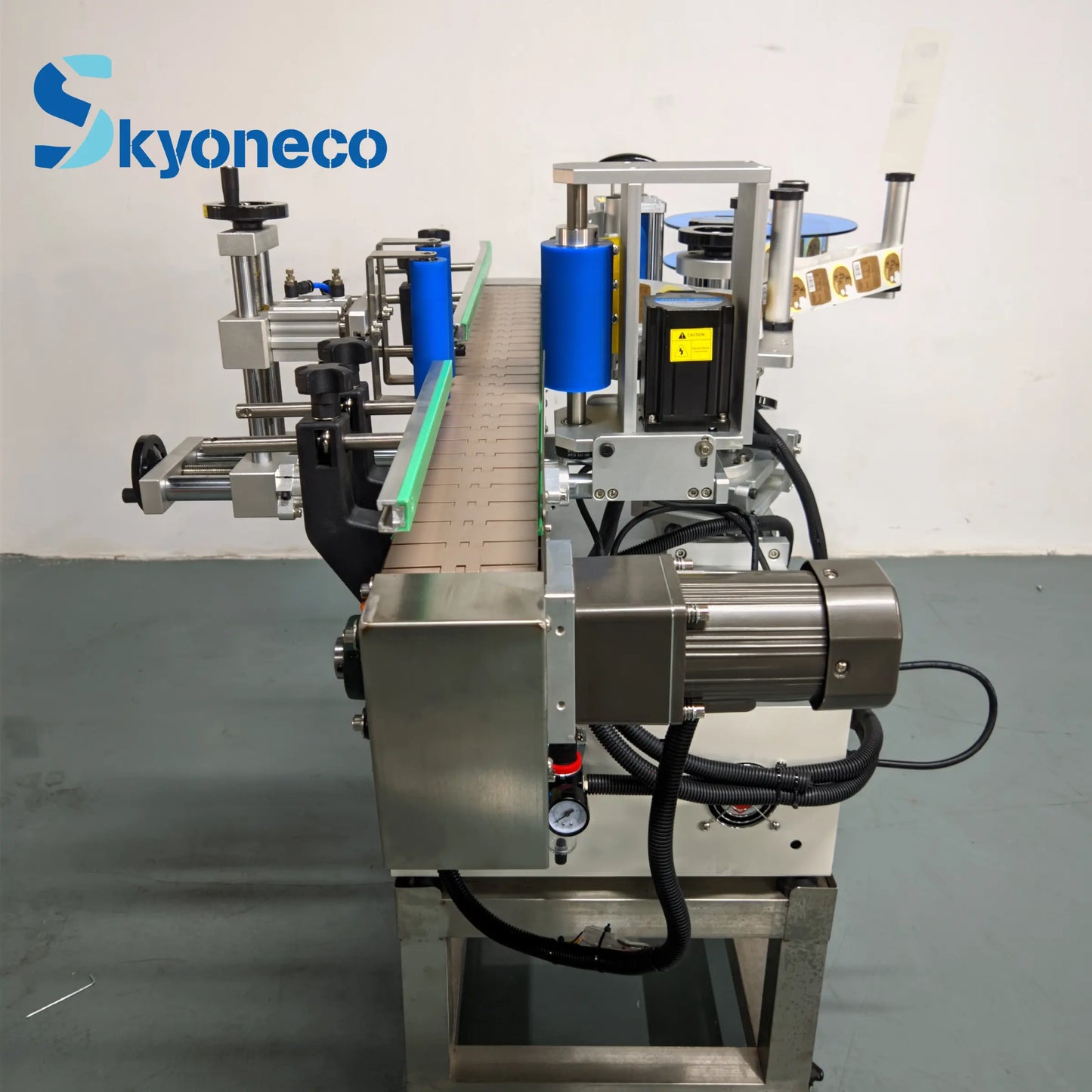 SKYONE-880ZD Desktop Automatic Labeling Machine for Bottles Labeling Bottle Machine