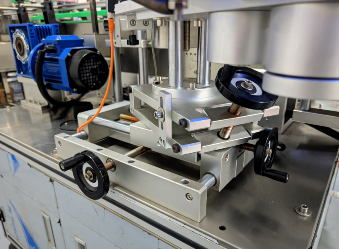 SKYONE-0077S Double Side Automatic Labeling Machine