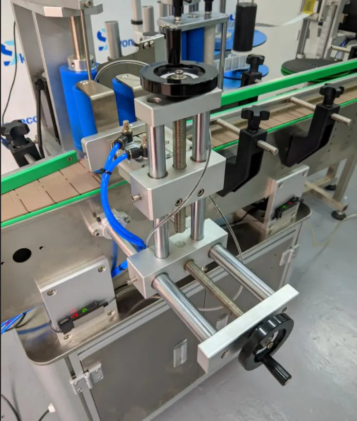 SKYONE-0065D Automatic Labeling Machine for Bottle